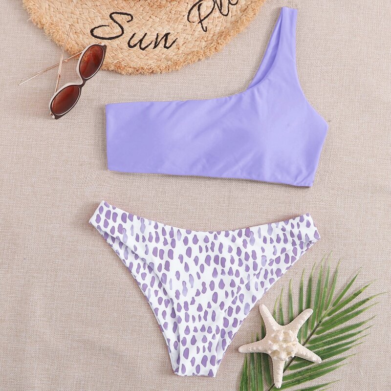 

Graphic Print One Shoulder Bikini Swimsuit, Pastel lilac purple