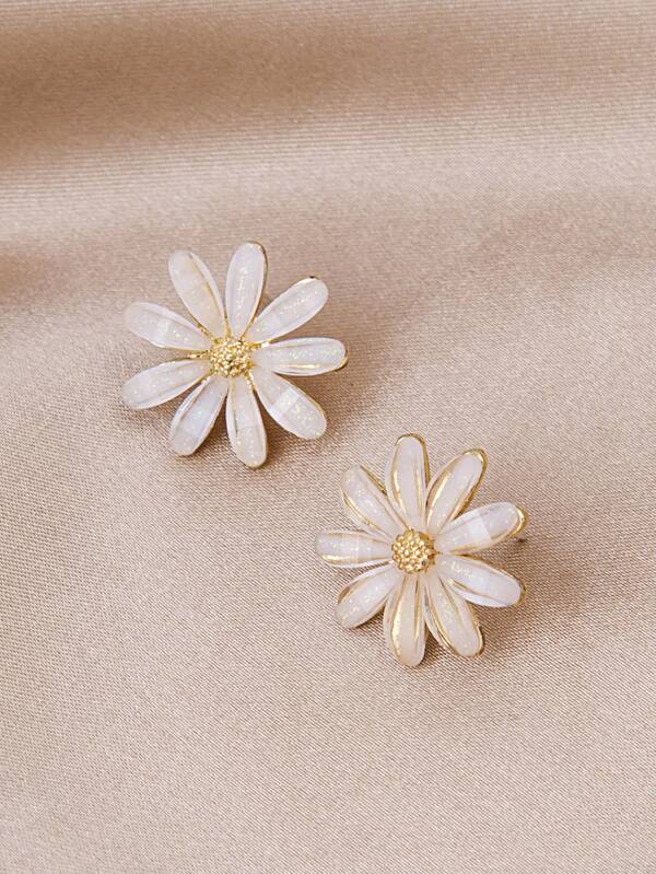 Flower Shaped Stud Earrings Valentines