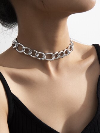 القلادة بالسلسلة البسيطة