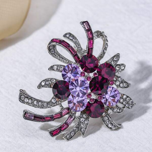 

Rhinestone Decor Floral Brooch, Purple