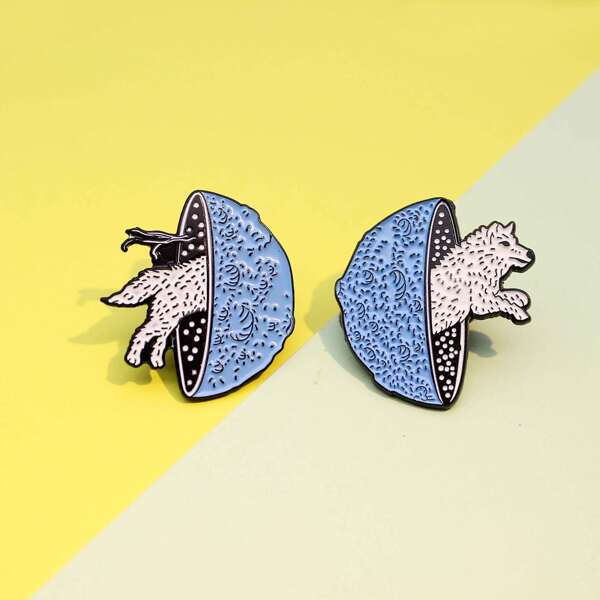 

2pcs Kids Animal Decor Brooch, Multicolor