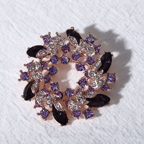 

Rhinestone Decor Floral Brooch, Purple