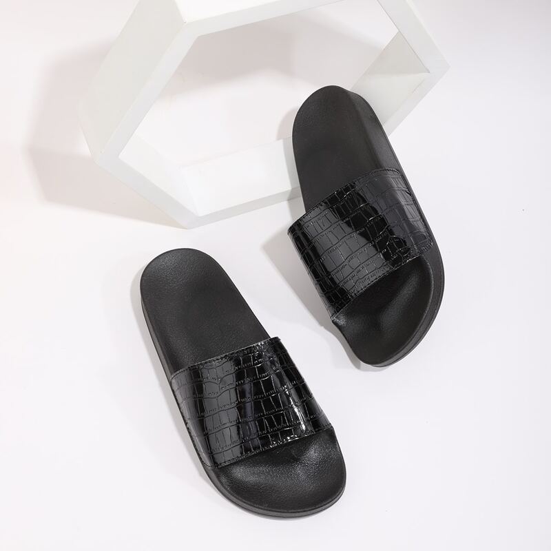

Croc Embossed Wide Fit Slides, Black