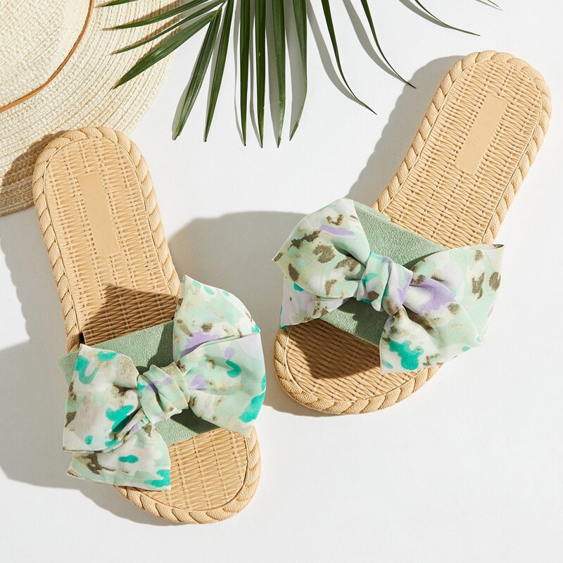 

Bow Decor Wide Fit Slides, Green