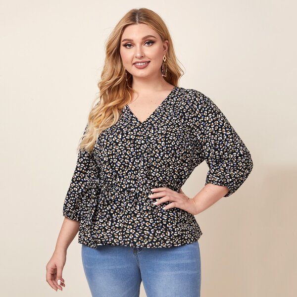 

Plus All Over Print Belted Blouse, Multicolor