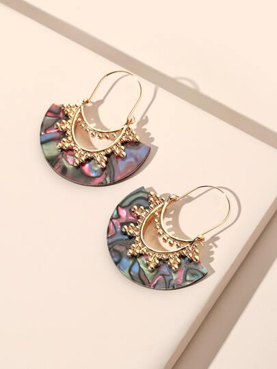 اقراط صدف مروحة