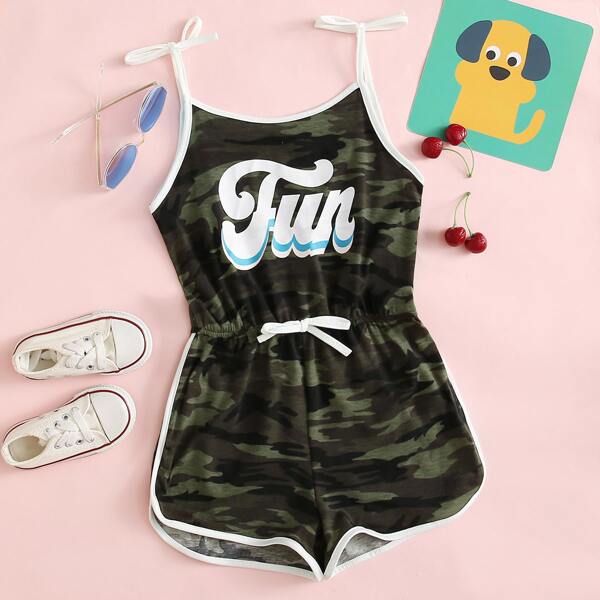 

Girls Tie Shoulder Letter Graphic Camo Cami Romper, Multicolor
