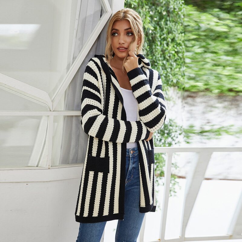 

Striped Dual Pocket Hooded Cardigan, Black and white