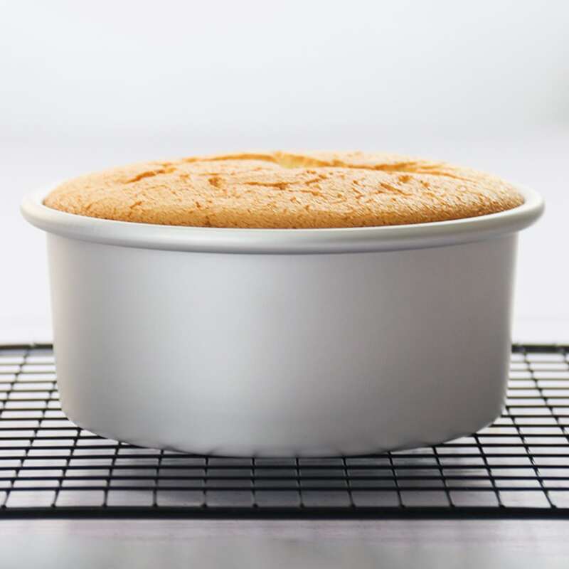 

1pc 4 Inch Round Cake Mould, Silver