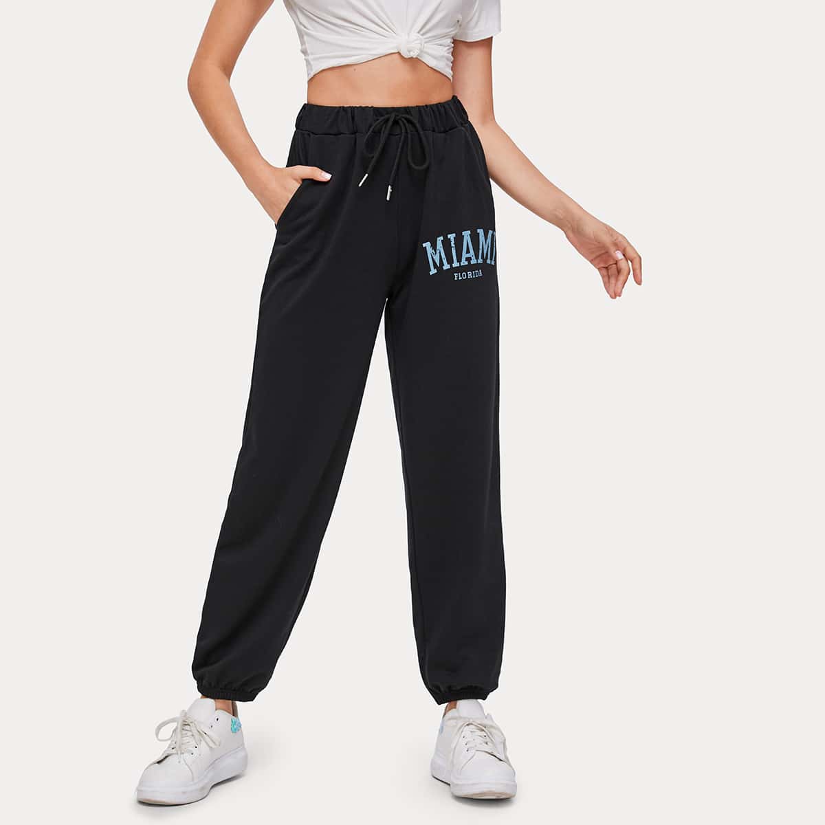 

Letter Print Drawstring Joggers, Black