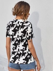 SHEIN Essnce 滿版圖案T恤 - 黑與白 - 查看 2