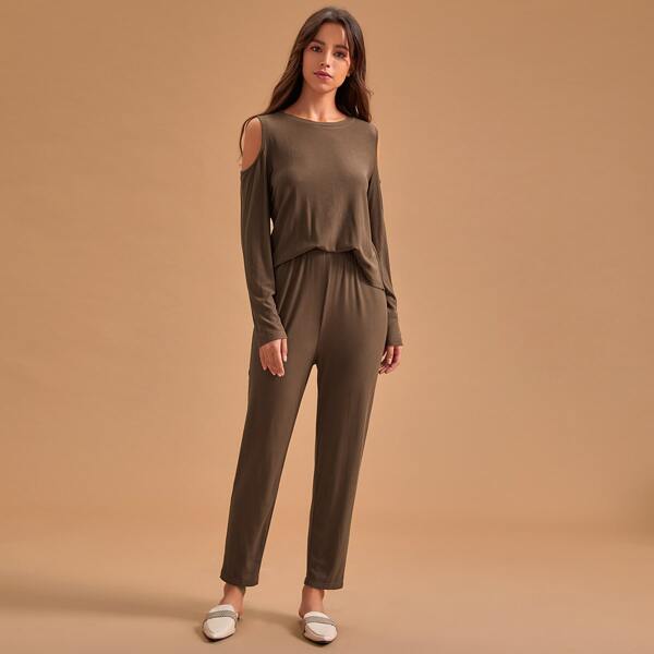 

Solid Cold Shoulder Tee & Pants PJ Set, Mocha brown