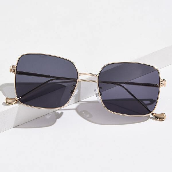 

Metal Frame Sunglasses