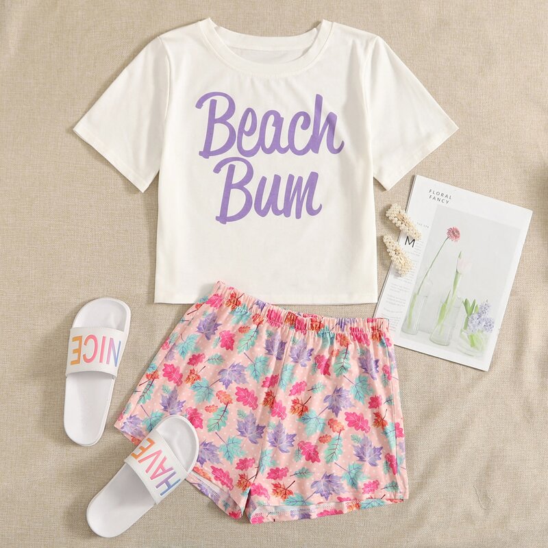 

letter & Leaf Graphic PJ Set, Multicolor