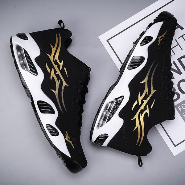

Men Lace-up Front Wide Fit Sneakers, Black