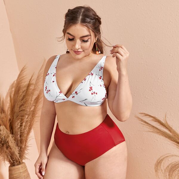 

Plus Ditsy Floral Triangle Bikini Swimsuit, Red and white