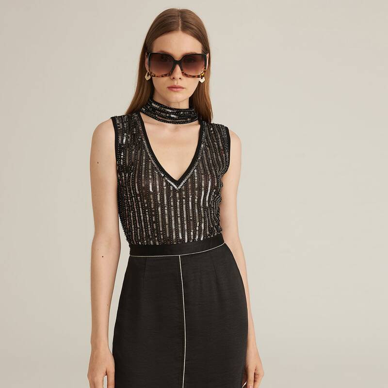 

SEQUIN SHEER KEYHOLE NECK BODYSUIT, Black