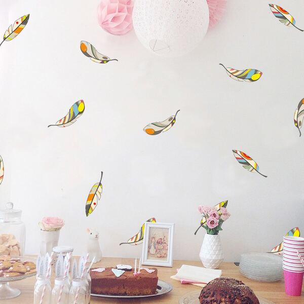 

6sheets Feather Print Wall Sticker Set, Multicolor