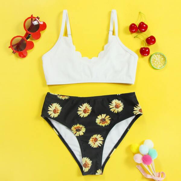 

Girls Sunflower Print Scallop Trim Bikini Swimsuit, Black and white