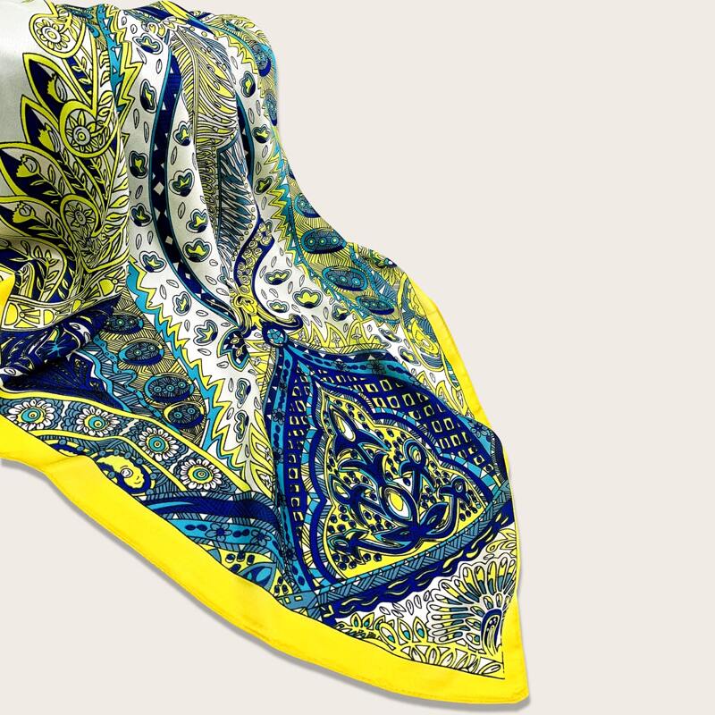 

Paisley Pattern Bandana, Multicolor