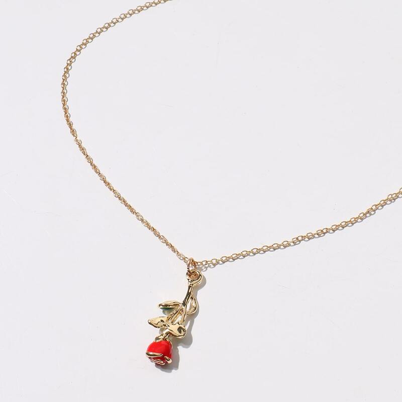 

Rose Pendant Necklace, Gold