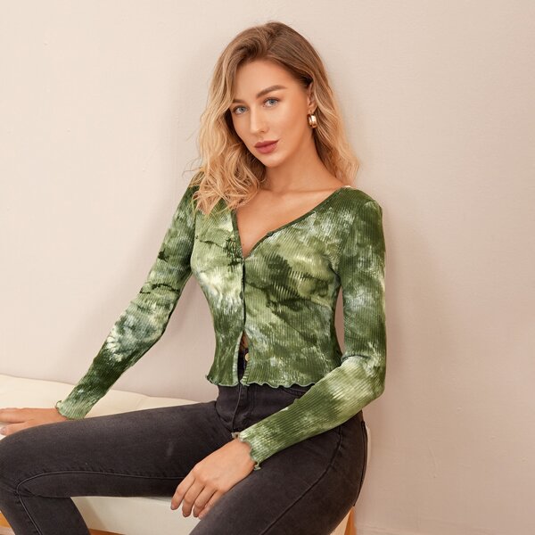 

Buttoned Front Lettuce Trim Tie Dye Top, Army green