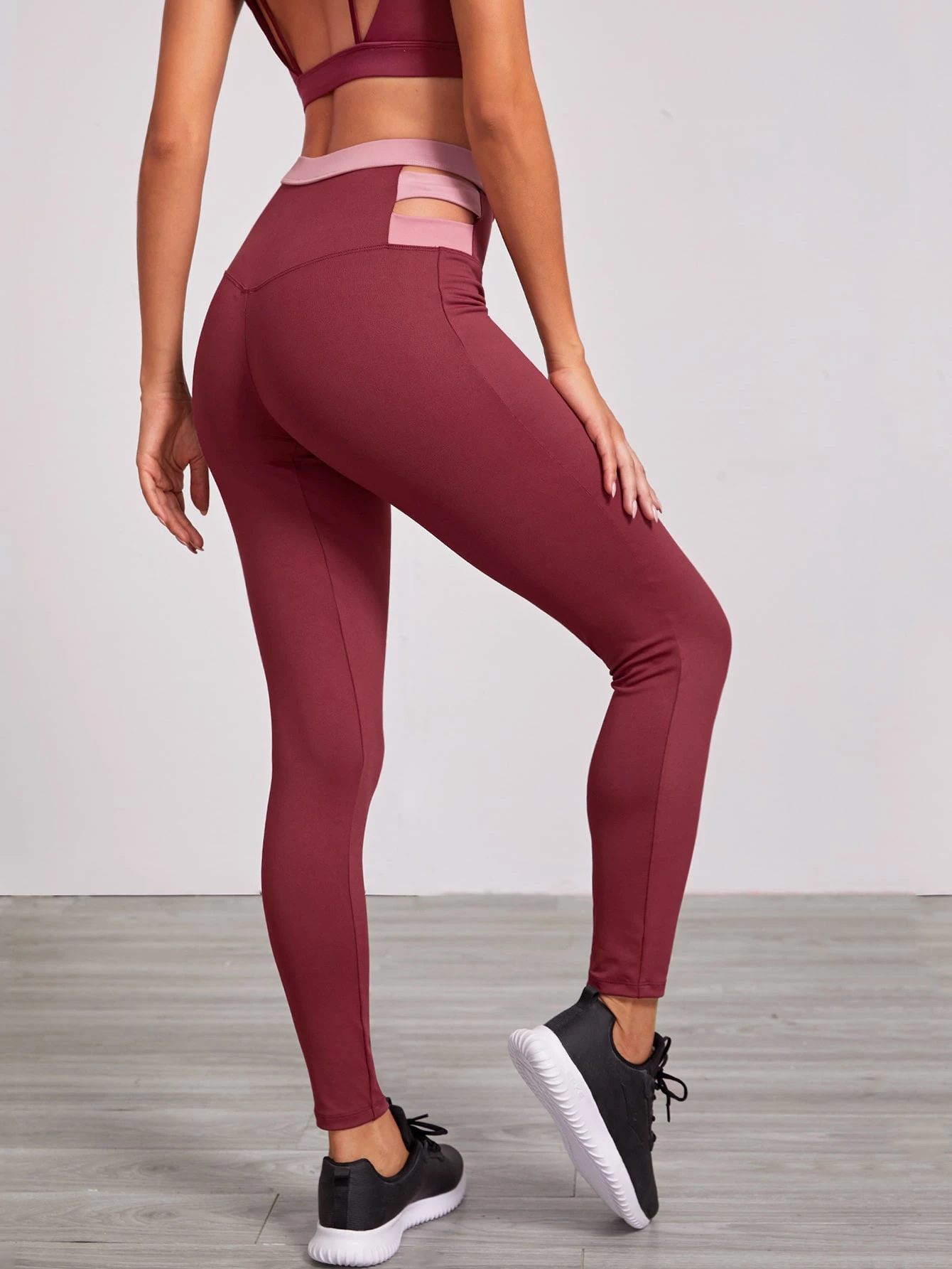 cut out sports leggings