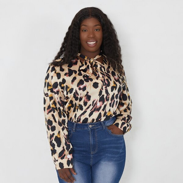 

Plus Tie Neck Allover Print Blouse, Multicolor