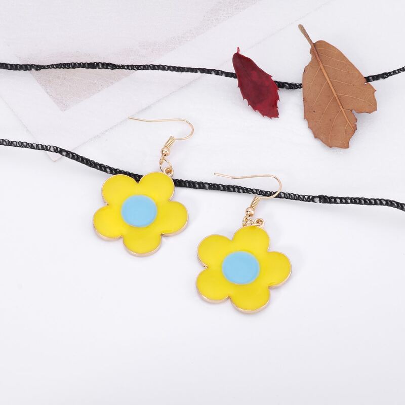 

Floral Drop Earrings, Yellow