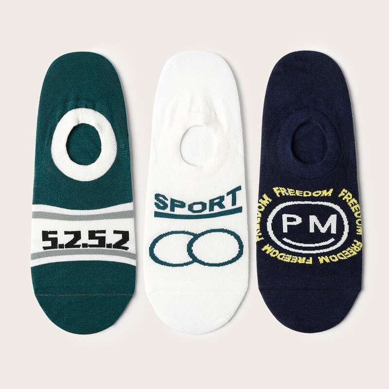

3pairs Guys Letter Graphic Socks, Multicolor