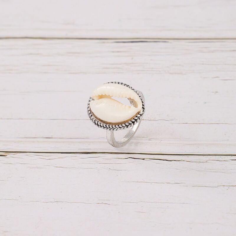 

1pc Shell Ring, Beige