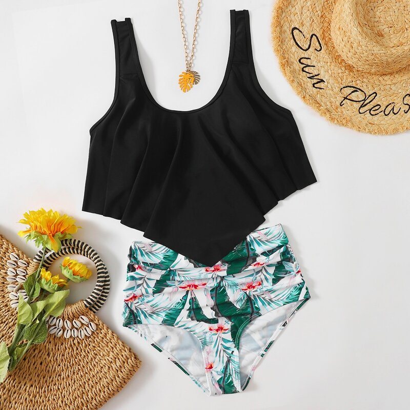 

Tropical Hanky Hem Ruched Bikini Swimsuit, Multicolor
