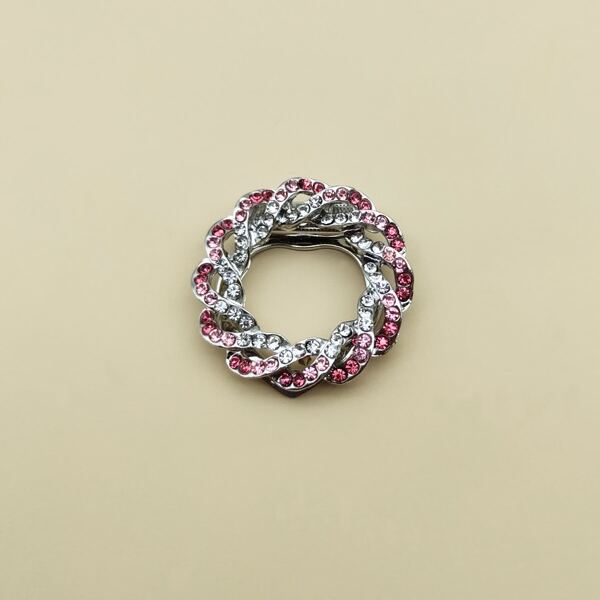 

Rhinestone Decor Brooch, Silver
