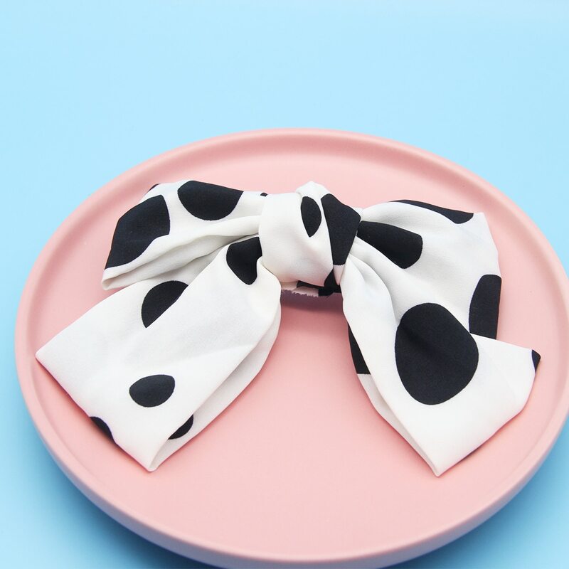 

1pc Polka Dot Bow Decor Hair Clip, Black and white