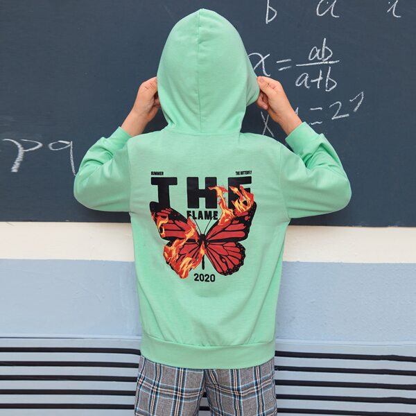 

Boys Pouch Pocket Butterfly & Slogan Graphic Hoodie, Mint green