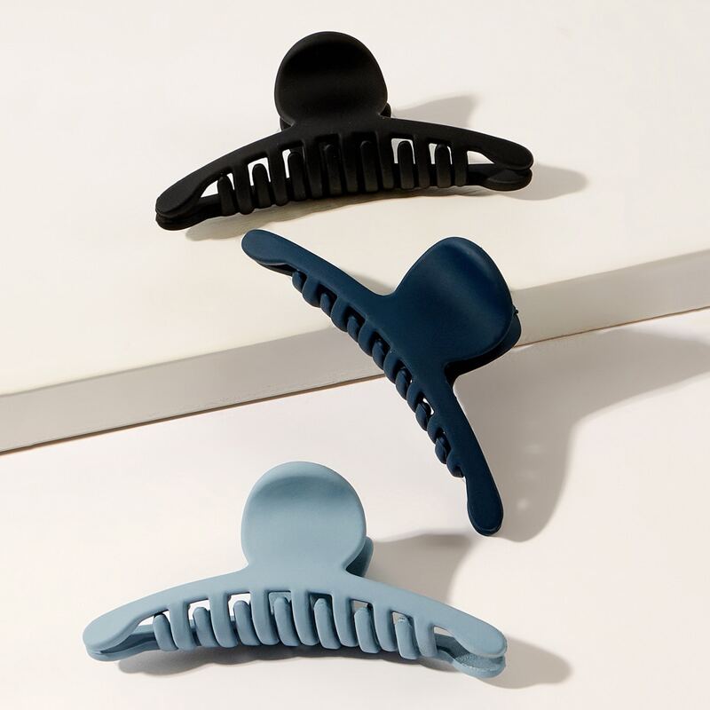 

3pcs Solid Hair Claw, Multicolor