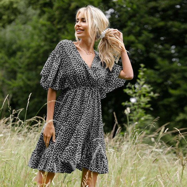 

Ditsy Floral Surplice Front Dress, Black