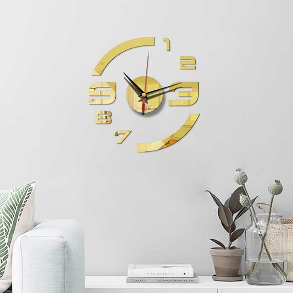 

Plain Mirror Surface Wall Clock, Gold