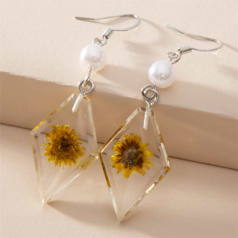 

Flower Decor Geometric Drop Earrings, Multicolor