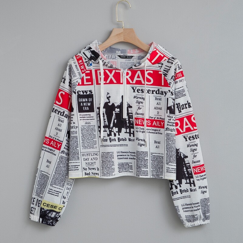 

Newspaper Print Crop Hoodie, Multicolor