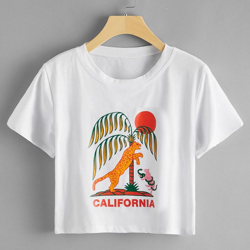 

Cheetah Graphic Crop Tee, White