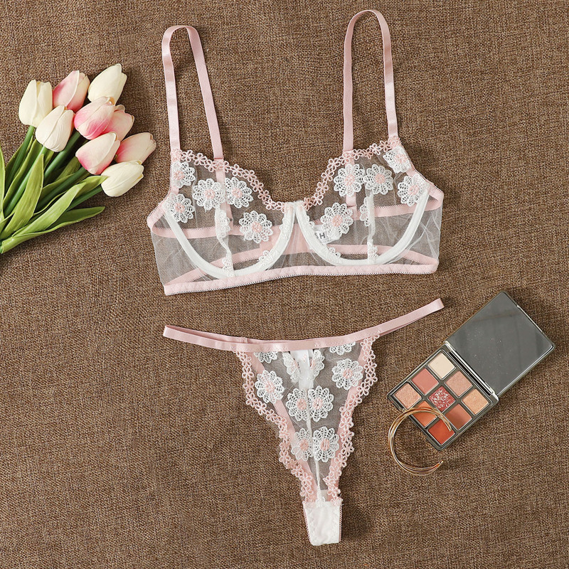

Floral Embroidered Mesh Underwire Lingerie Set, Baby pink