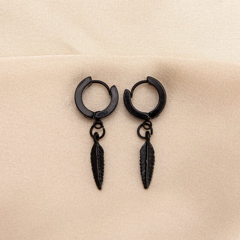 

Leaf Round Drop Earrings, Black