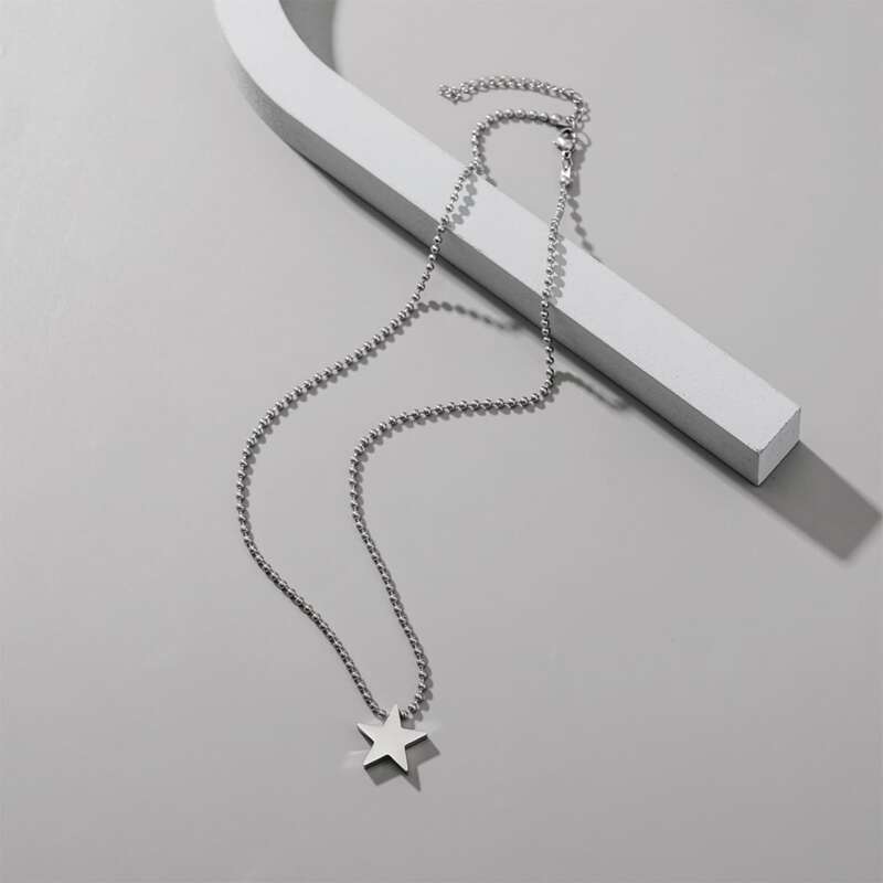 

Guys Star Charm Necklace, Silver