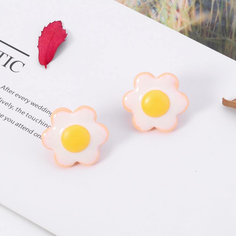 

Floral Stud Earrings, Multicolor