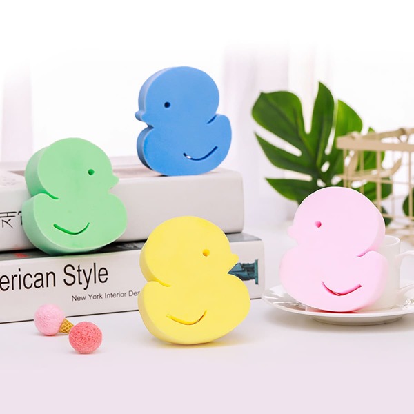 

1pc Kids Duck Shaped Random Exfoliating Sponge, Multicolor