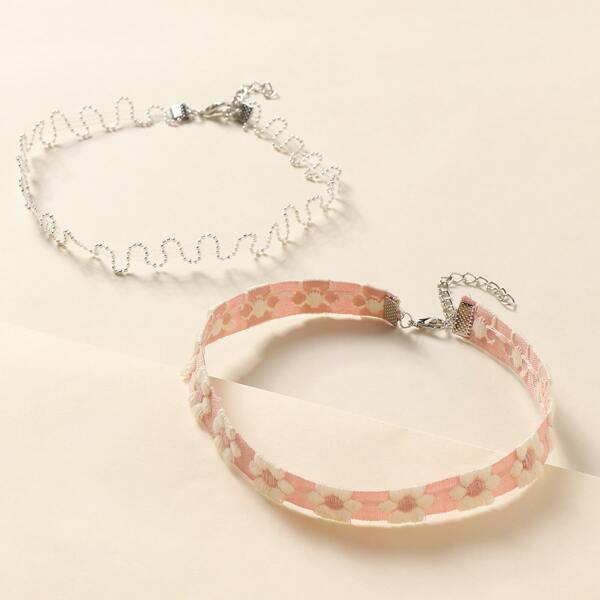 

2pcs Girls Flower Embroidery Choker, Multicolor