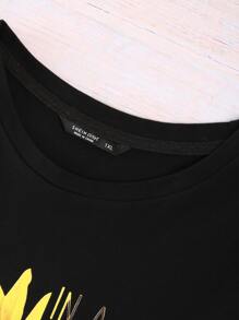 Plus Sunflower And Slogan Graphic Tee - Black - View 3