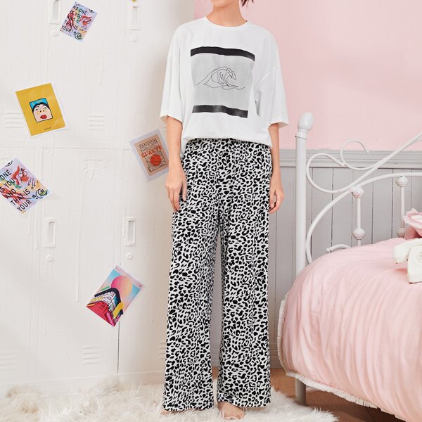 

Drop Shoulder Graphic Print Top & Leopard Pants PJ Set, Black and white