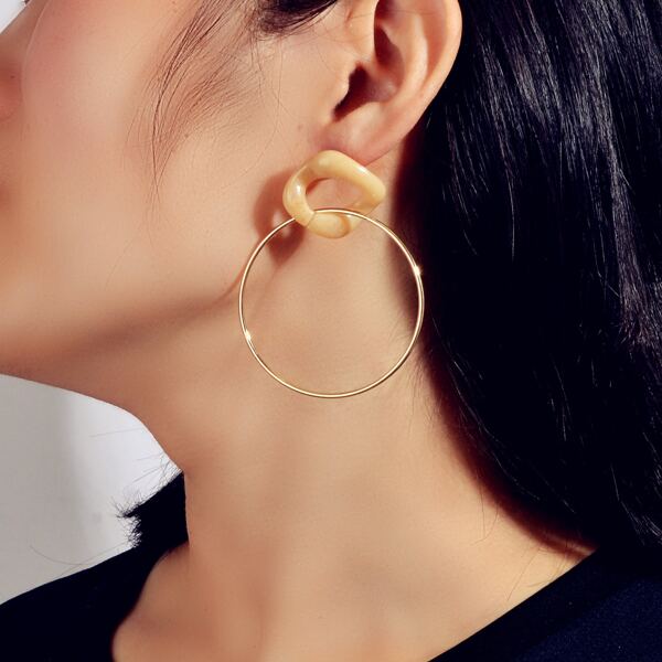

Hollow Out Round Drop Earrings, Gold